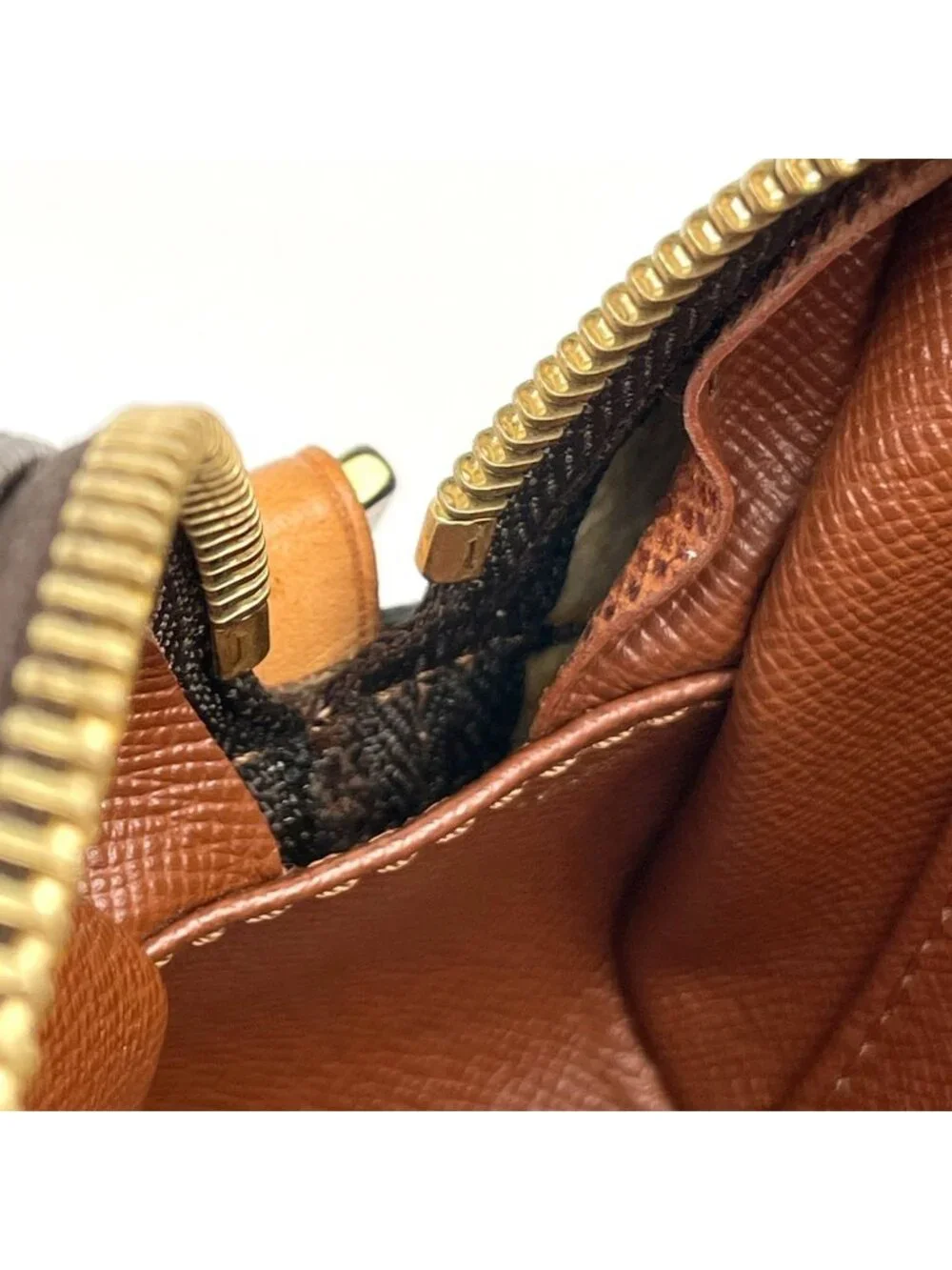Louis Vuitton Pochette Cite Shoulder Bag Monogram Brown